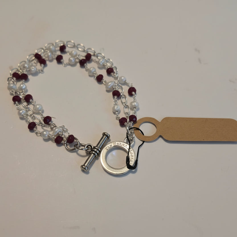 Silv 3 Strand Bracelet w/Pearls, Garnet & Toggle