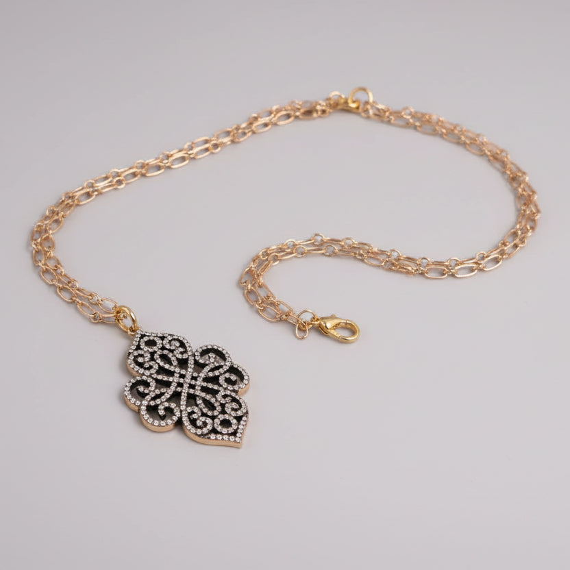 Rhinestone Pendant Necklace