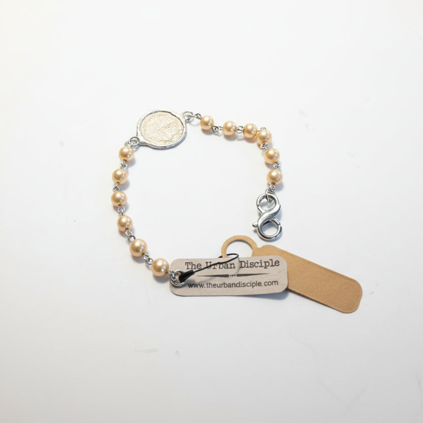 Pearl/Coin Bracelet