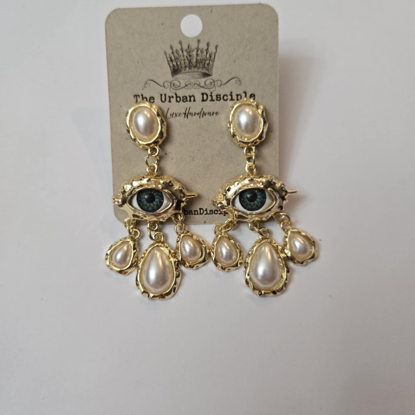 EyeballsnPearlsEarrings