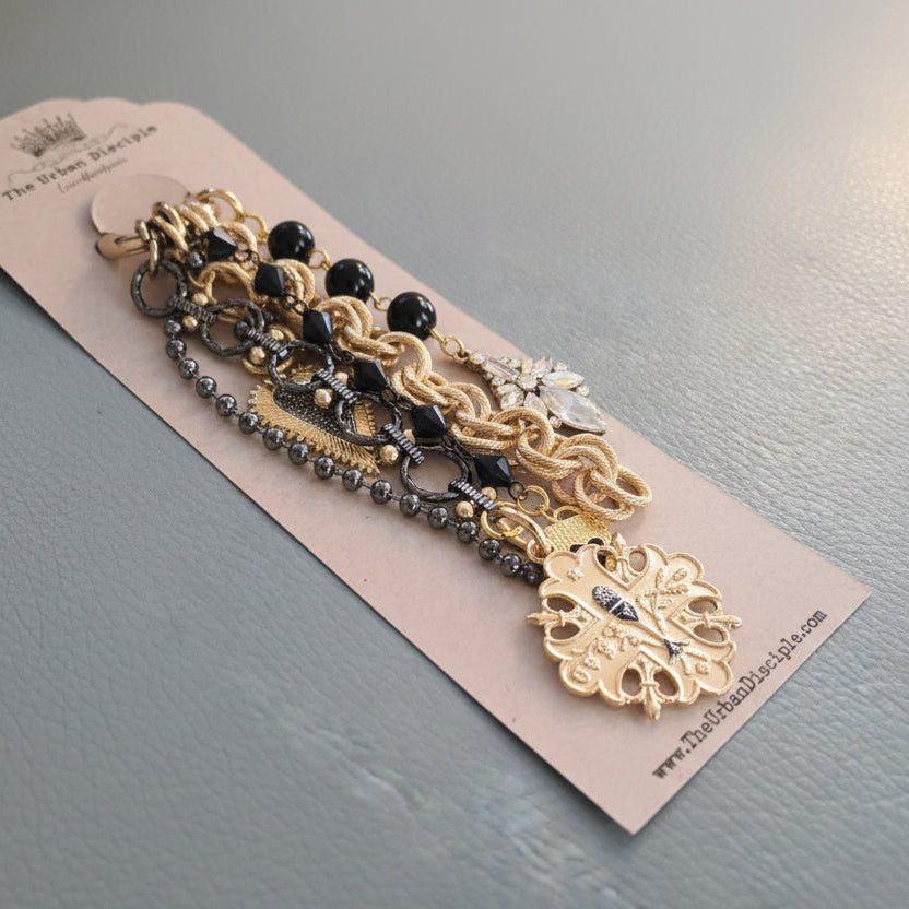 BlkGoldBagCharm